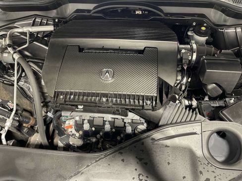 Used 2023 Acura MDX SH-AWD w/ Advance Package image 9