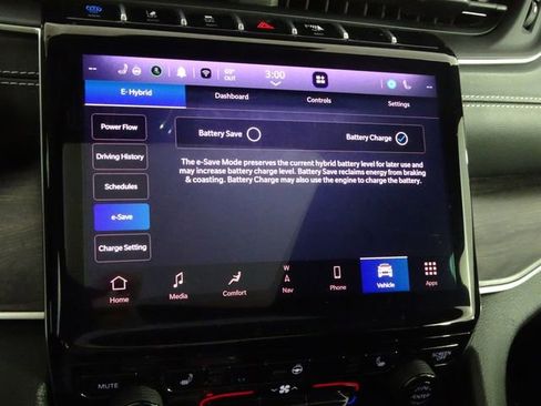 Used 2024 Jeep Grand Cherokee Limited 4xe AWD/4WD image 39