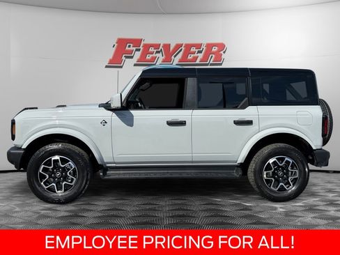 New 2026 Ford Bronco Outer Banks AWD/4WD image 4