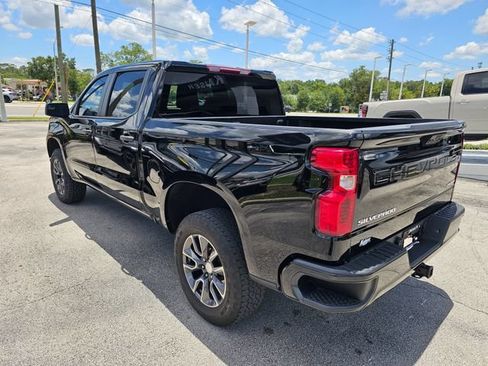 Used 2024 Chevrolet Silverado 1500 Custom Trail Boss AWD/4WD image 3