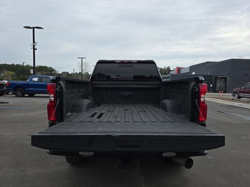 Used 2021 Chevrolet Silverado 2500 LTZ w/ Z71 Chrome Sport Edition image 16