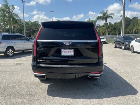 Used 2022 Cadillac Escalade ESV Luxury RWD image 6