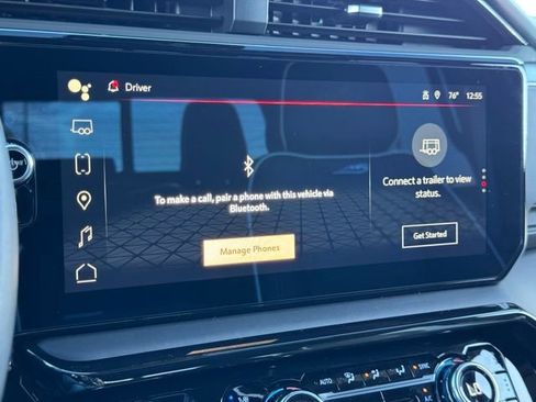 Used 2024 GMC Sierra 1500 AT4X image 35