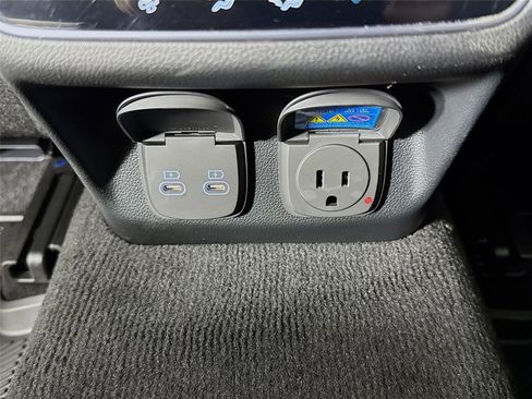 New 2026 Genesis GV70 2.5T Sport Prestige AWD/4WD image 28