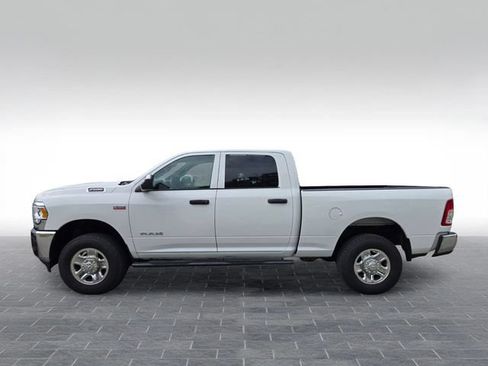 Used 2021 RAM 2500 Tradesman w/ Chrome Appearance Group AWD/4WD image 3