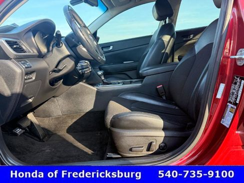 Used 2019 Kia Optima S w/ S Panoramic Sunroof Package image 15