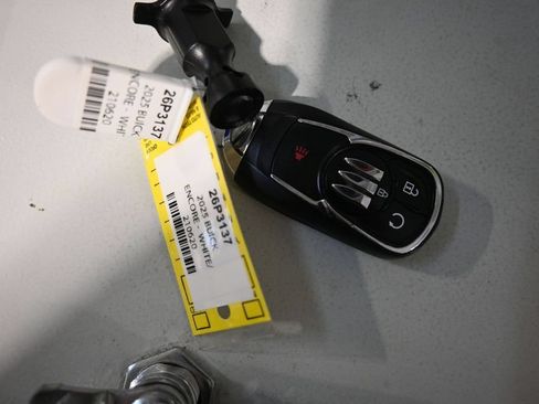 Used 2025 Buick Encore GX Preferred FWD image 21