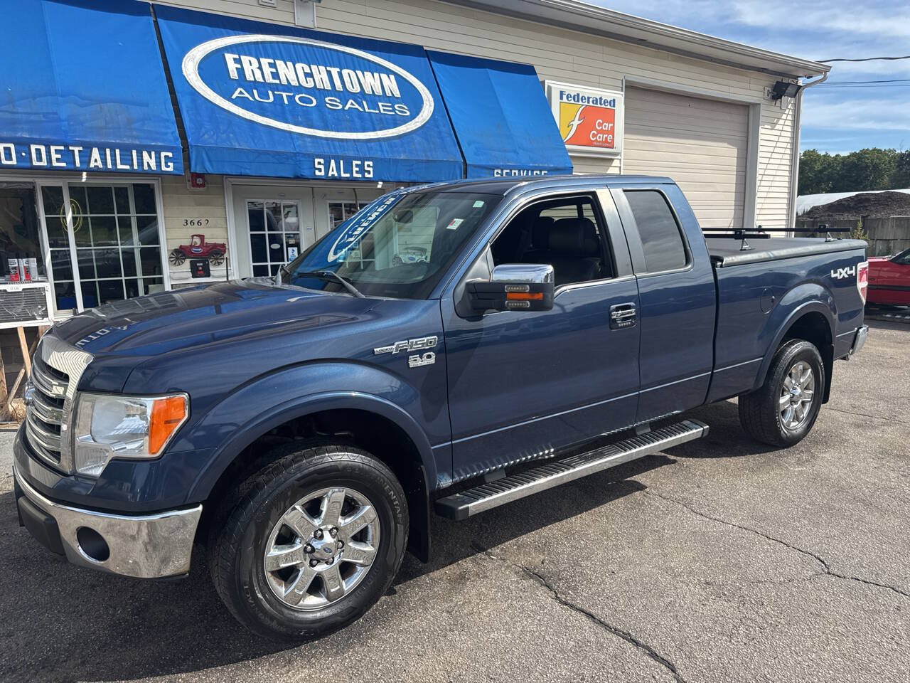 Used 2013 Ford F150 Lariat w/ Lariat Chrome Pkg AWD/4WD image 4