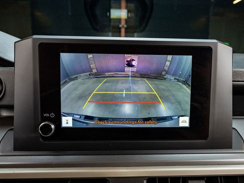 Used 2024 Toyota Tacoma SR5 w/ SR5 Upgrade Package image 28