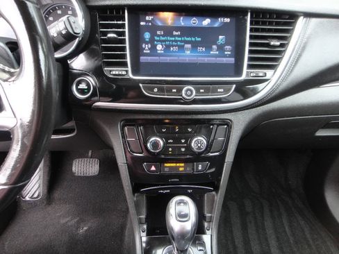 Used 2019 Buick Encore Preferred AWD/4WD image 8