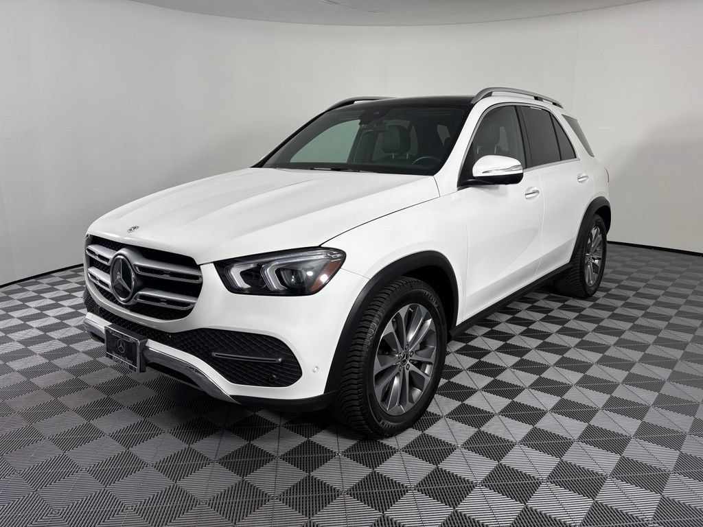 Used 2021 Mercedes-Benz GLE 350 4MATIC image 3