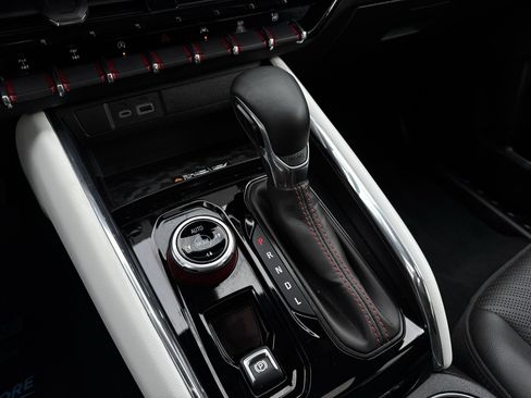 Used 2023 GMC Canyon AT4X w/ Edition 1 image 16