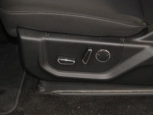 Used 2018 Ford F150 XLT w/ Equipment Group 302A Luxury image 18