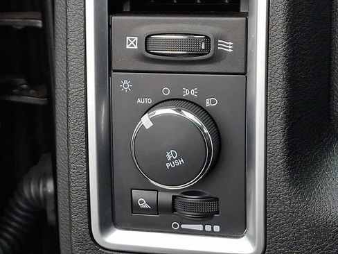 Used 2018 RAM 2500 Power Wagon image 12