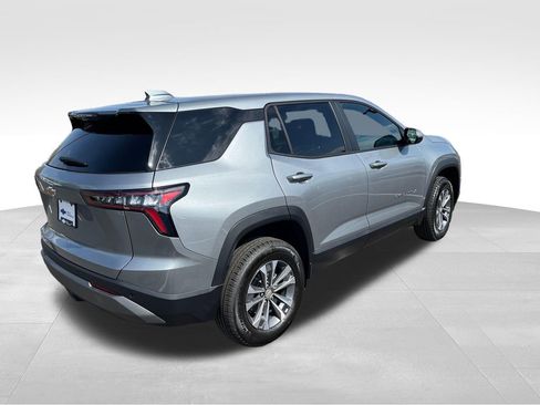 New 2026 Chevrolet Equinox LT AWD/4WD image 5