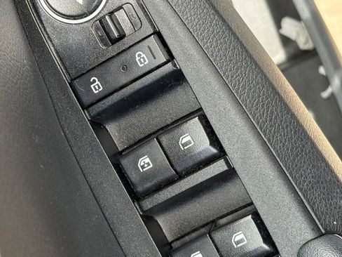 Certified 2023 Kia Seltos SX AWD/4WD image 17