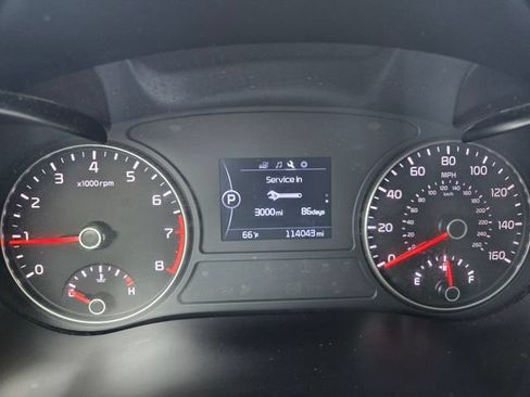 Used 2018 Kia Optima S FWD image 21