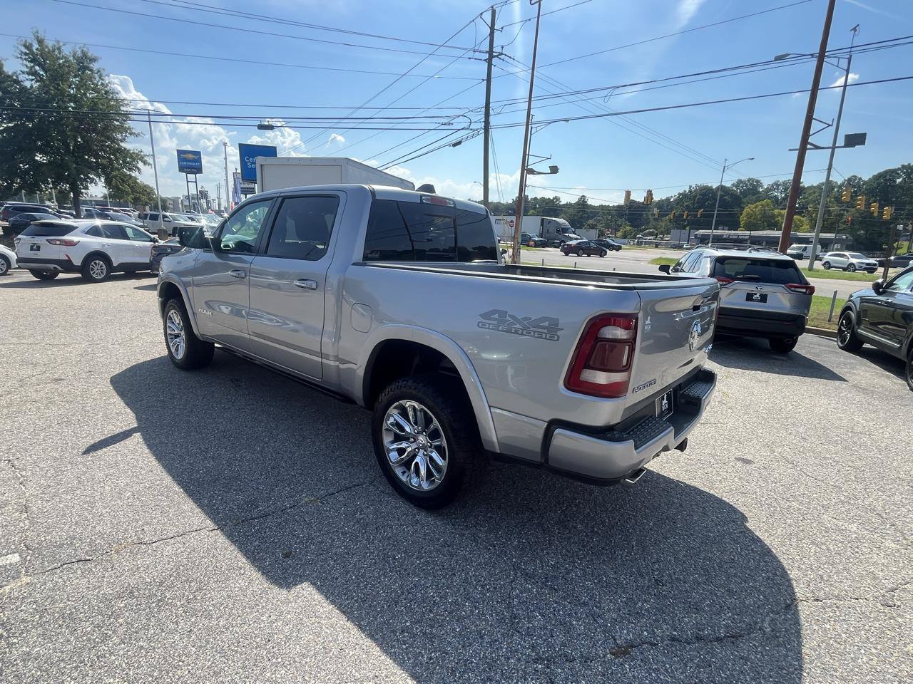 Used 2021 RAM 1500 Laramie w/ Laramie Southwest Edition AWD/4WD image 16