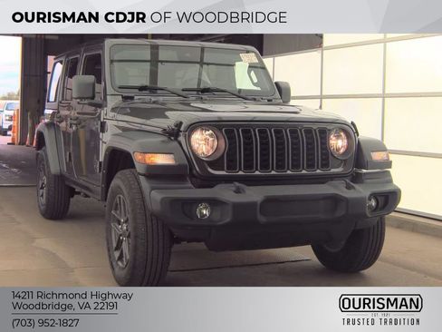 Used 2024 Jeep Wrangler Unlimited Sport AWD/4WD image 1
