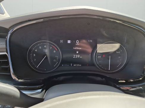 Used 2023 Cadillac XT6 Premium Luxury w/ Technology Package image 38