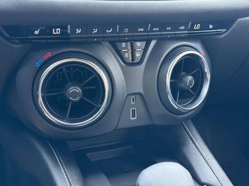 Used 2023 Chevrolet Blazer LT w/ Convenience Package image 18