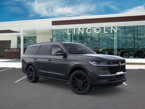 New 2025 Lincoln Navigator Reserve w/ Jet Appearance Package image 7