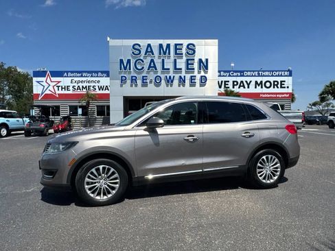 Used 2018 Lincoln MKX Select w/ Select Plus Package FWD image 2