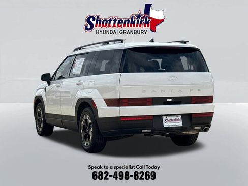 Certified 2026 Hyundai Santa Fe SEL FWD image 8