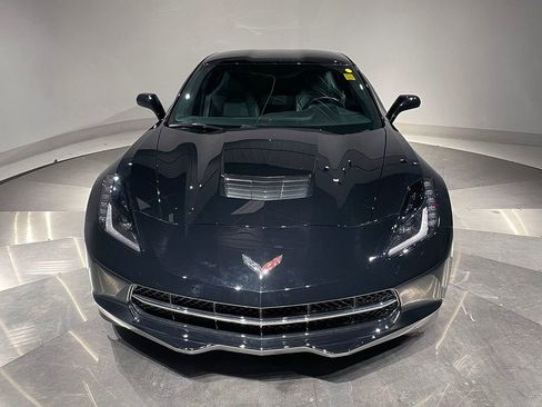 Used 2014 Chevrolet Corvette Stingray Coupe image 15