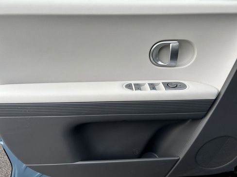 Used 2024 Hyundai Ioniq 5 SEL image 22