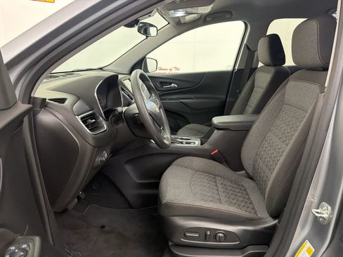 Used 2023 Chevrolet Equinox LT FWD image 14