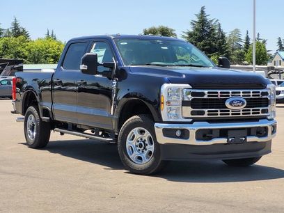 New 2025 Ford F250 XLT w/ FX4 Off-Road Package