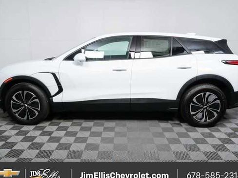 New 2026 Chevrolet Blazer EV LT image 25