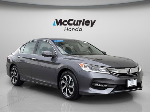 Certified 2017 Honda Accord EX-L image 1