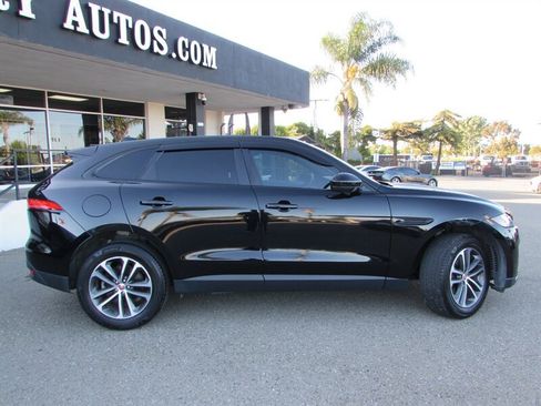 Used 2017 Jaguar F-PACE Premium AWD/4WD image 10