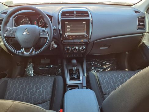 New 2026 Mitsubishi Outlander Sport LE AWD/4WD image 11
