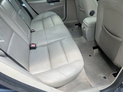 Used 2005 Volvo S40 2.4i image 11