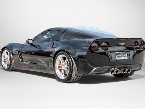 Used 2007 Chevrolet Corvette Z06 w/ Preferred Equipment Group RWD image 7
