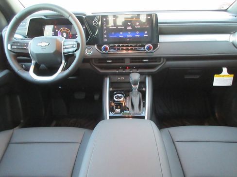 New 2026 Chevrolet Colorado LT w/ LT Convenience Package AWD/4WD image 15