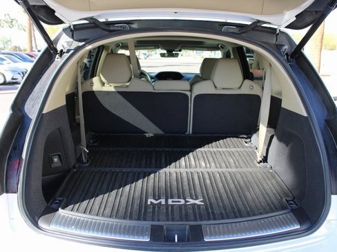 Used 2020 Acura MDX SH-AWD image 12