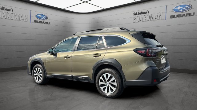 Used 2024 Subaru Outback Premium AWD/4WD image 8