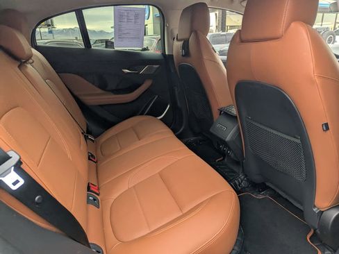 Used 2020 Jaguar I-PACE SE image 31