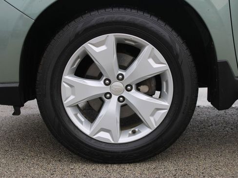 Used 2016 Subaru Forester 2.5i Premium w/ Popular Package #1 AWD/4WD image 27