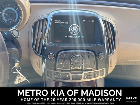 Used 2013 Buick LaCrosse image 21