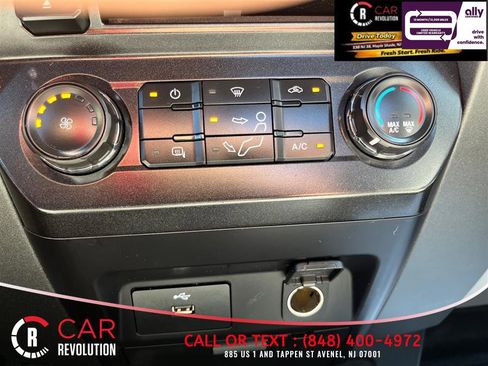 Used 2017 Ford F250 XL w/ Power Equipment Group AWD/4WD image 21