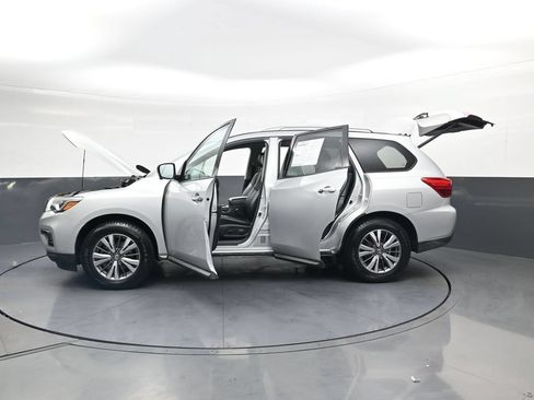 Used 2020 Nissan Pathfinder SL AWD/4WD image 52