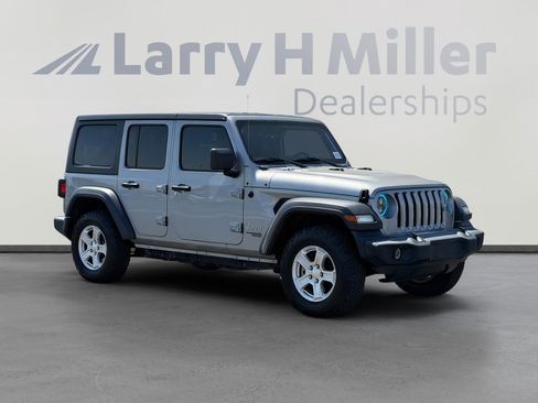 Used 2020 Jeep Wrangler Unlimited Sport S AWD/4WD image 8