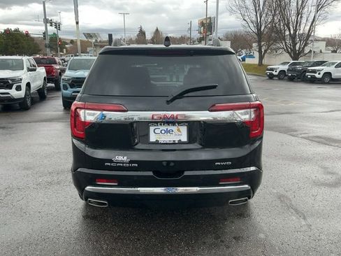 Used 2023 GMC Acadia Denali w/ Denali Technology Package image 5