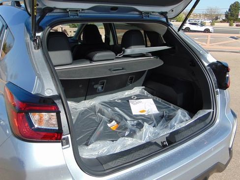 New 2026 Subaru Crosstrek 2.5i Limited w/ Crosstrek Mirror Package AWD/4WD image 24