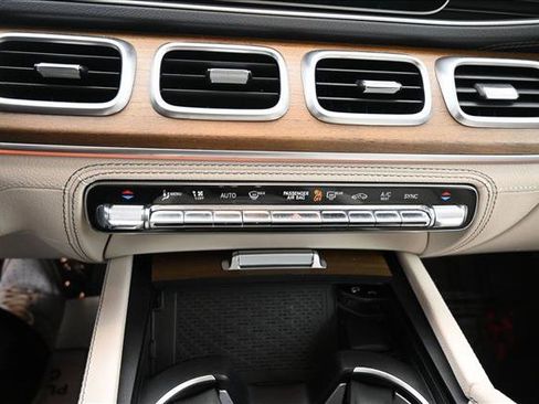 Certified 2022 Mercedes-Benz GLE 580 4MATIC image 17